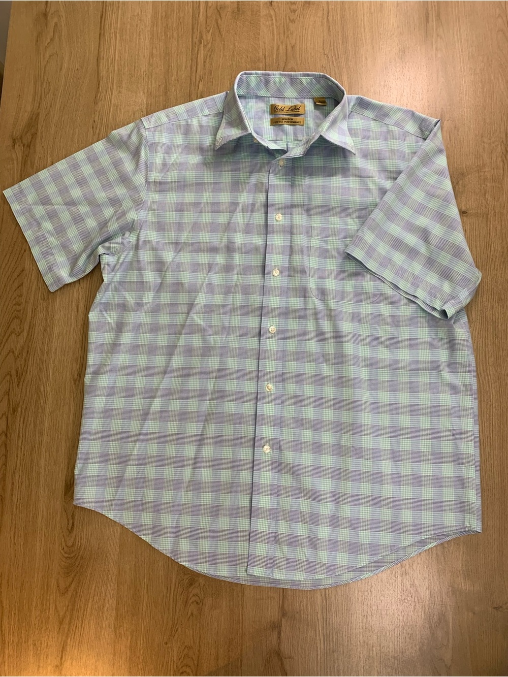 Roundtree & Yorke Gold Label Non-Iron Shirt Large Short Sleeve Plaid Mint Purple